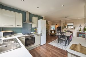 Photo 19- click for photo gallery